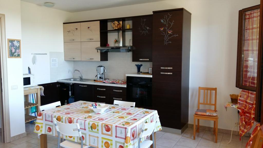 I Papaveri Apartments San Vincenzo Habitación foto